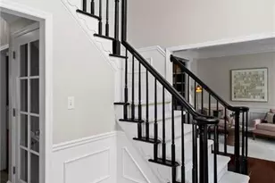 8325 Riverbirch Dr, Roswell, GA 30076 - Photo 6