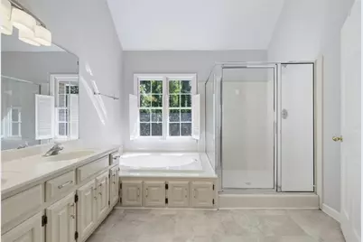 2711 Lochraven Court, Snellville, GA 30039 - Photo 24