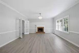 2711 Lochraven Ct, Snellville, GA 30039 - Photo 10