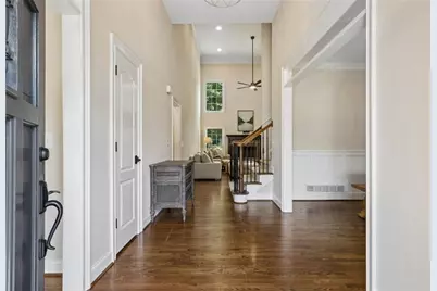 4387 Trestle Way, Buford, GA 30518 - Photo 4