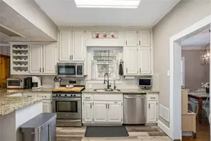 311 Burke Cir, McDonough, GA 30253 - Photo 8