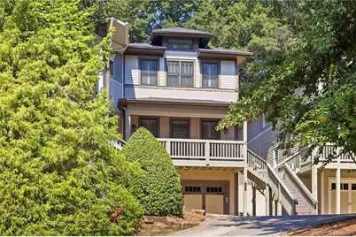 1085 Davis Circle NW #R, Atlanta, GA 30318 - Photo 1