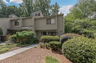 1237 Druid Knoll Dr NE, Brookhaven, GA 30319 - Photo 2