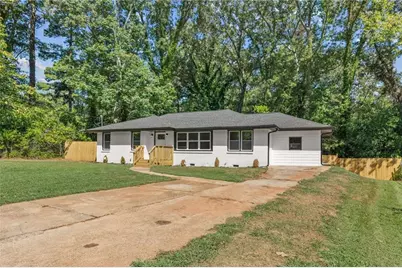 2780 Long Way, Decatur, GA 30032 - Photo 2