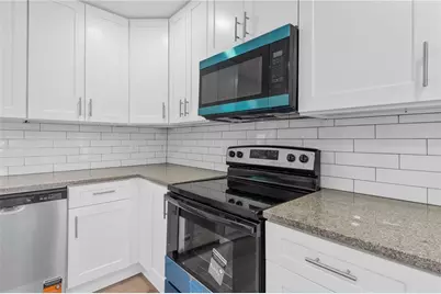 2780 Long Way, Decatur, GA 30032 - Photo 10