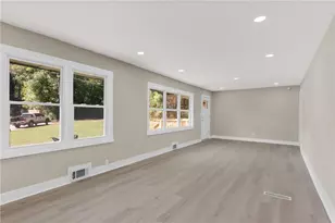 2780 Long Way, Decatur, GA 30032 - Photo 6