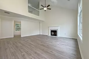 855 Minor Creek Way NW, Lilburn, GA 30047 - Photo 10