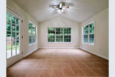 855 Minor Creek Way NW, Lilburn, GA 30047 - Photo 18