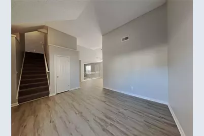 7010 Mahogany Drive, Fairburn, GA 30213 - Photo 6