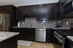 2857 Regal Park NW, Atlanta, GA 30318 - Photo 10