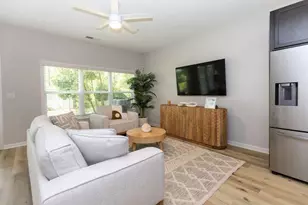2857 Regal Park NW, Atlanta, GA 30318 - Photo 12