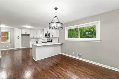 2988 Valley Ridge Drive, Decatur, GA 30032 - Photo 8