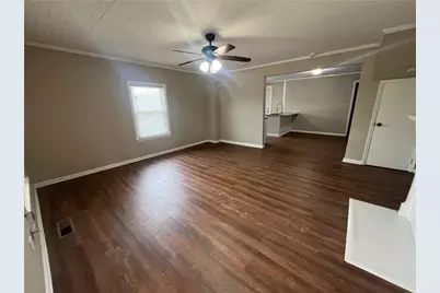 21 Highland Street, Gainesville, GA 30501 - Photo 2
