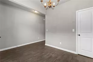 891 Walnut Woods Dr, Braselton, GA 30517 - Photo 4