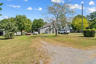 27 Monroe Dr NE, Rome, GA 30165 - Photo 12