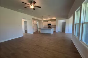 196 Oakdale Rd, Jefferson, GA 30549 - Photo 10
