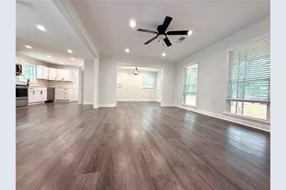5456 Brownlee Road, Stone Mountain, GA 30087 - Photo 12