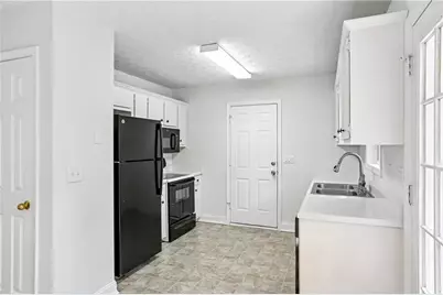 5511 Pond Mill Court, Flowery Branch, GA 30542 - Photo 2