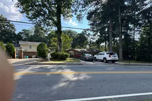 3912 Donaldson Dr, Atlanta, GA 30341 - Photo 8