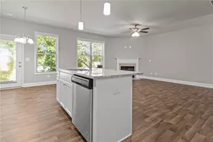 9 Richardson St, Winder, GA 30680 - Photo 12