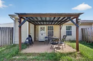 1570 Louise Anderson Dr, Griffin, GA 30224 - Photo 24