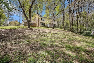 620 Oakstone Way, Roswell, GA 30075 - Photo 4