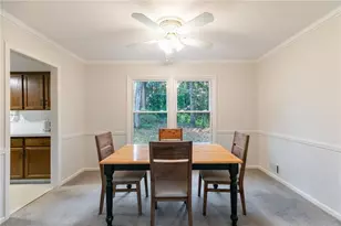 620 Oakstone Way, Roswell, GA 30075 - Photo 14