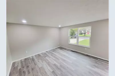 726 Lawndale Court, Norcross, GA 30093 - Photo 4