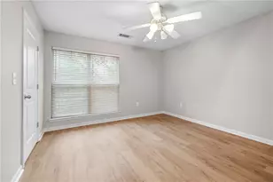 1035 Barnett Shoals Rd, Athens, GA 30605 - Photo 10