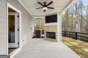 1977 Walton Ct, Tucker, GA 30084 - Photo 2