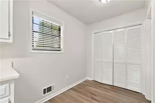 2624 Majestic Way, Lawrenceville, GA 30044 - Photo 8