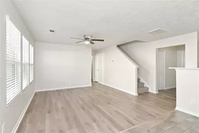 3676 Roseman Landing, Cumming, GA 30040 - Photo 4
