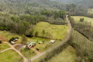 4253 Swallows Creek Rd, Hiawassee, GA 30546 - Photo 48