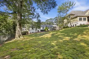 305 Norcross St, Roswell, GA 30075 - Photo 28