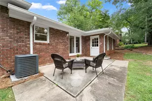 1850 Donald Dr, Marietta, GA 30062 - Photo 24
