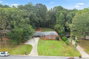 1850 Donald Dr, Marietta, GA 30062 - Photo 30