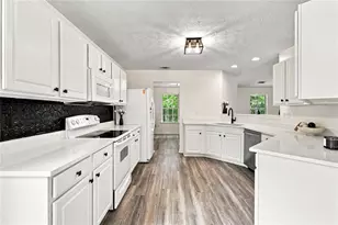3590 Hamilton Creek Trail, Buford, GA 30519 - Photo 14
