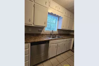 2624 Country Trace SE, Conyers, GA 30013 - Photo 8