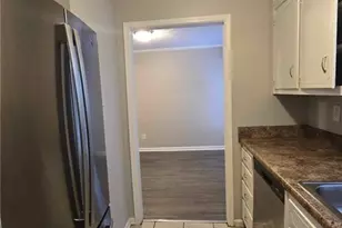 2624 Country Trace SE, Conyers, GA 30013 - Photo 8