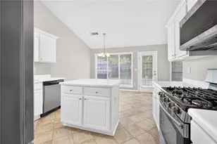 4957 Overlook View Ct NW, Duluth, GA 30096 - Photo 12