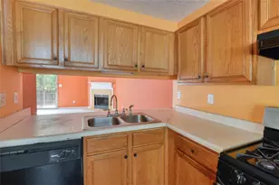 3540 Ashley Station Dr, Marietta, GA 30008 - Photo 8