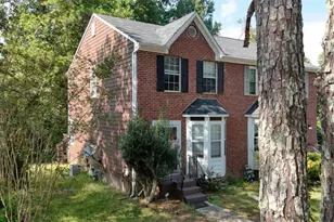 3540 Ashley Station Dr, Marietta, GA 30008 - Photo 2