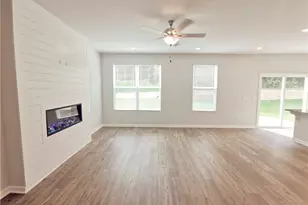 154 Green Love Ln, Grayson, GA 30017 - Photo 16