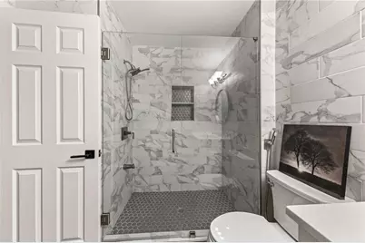 2449 Manor Walk, Decatur, GA 30030 - Photo 10