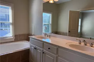 1641 Ridenour Pkwy NW, Kennesaw, GA 30152 - Photo 32