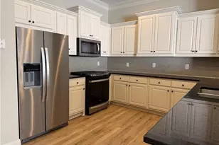 1641 Ridenour Pkwy NW, Kennesaw, GA 30152 - Photo 14