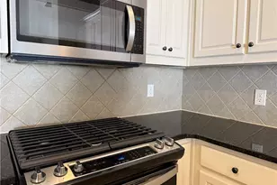 1641 Ridenour Pkwy NW, Kennesaw, GA 30152 - Photo 16