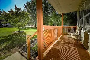 1167 Bell Cir, Madison, GA 30650 - Photo 4