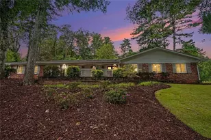 2624 Leslie Dr NE, Atlanta, GA 30345 - Photo 4