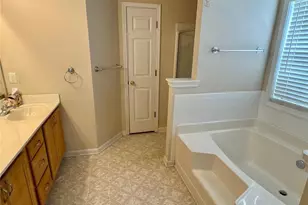1431 Log Cabin Ln, Lawrenceville, GA 30045 - Photo 18